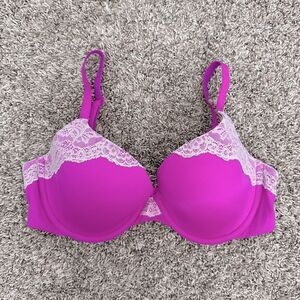 Victoria’s Secret lined demi purple lace bra size 34D NWOT